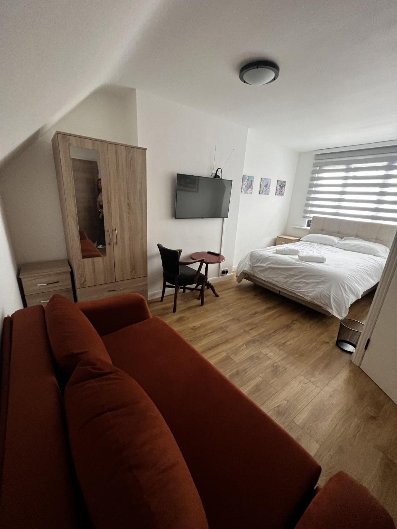 The Barrington Hotel New Barnet Extérieur photo